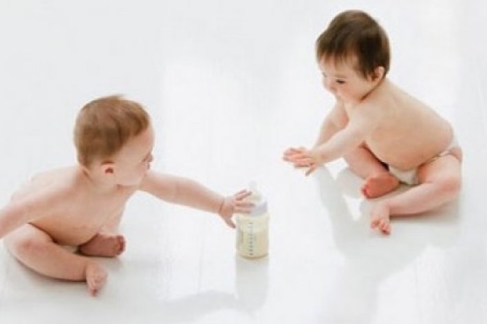 Trẻ Uống Bao Nhiêu Sữa Mỗi Ngày Là Đủ?