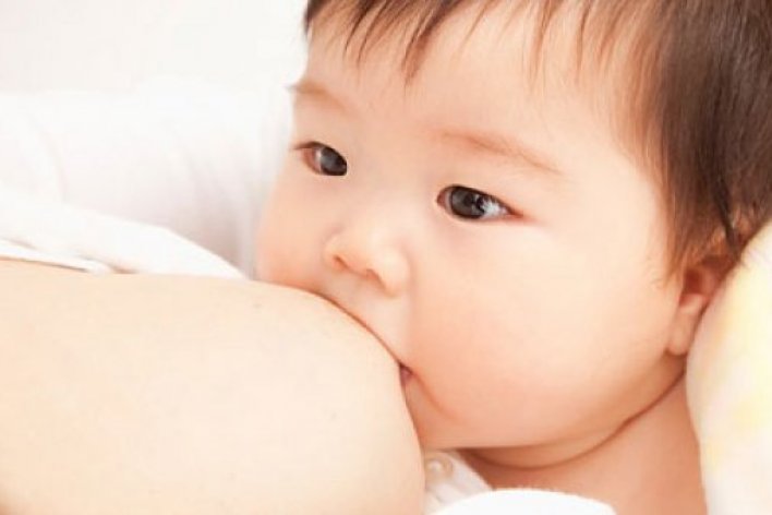 5 Mẹo Chữa Tắt Tia Sữa Dân Gian Cho mẹ Sau Sinh