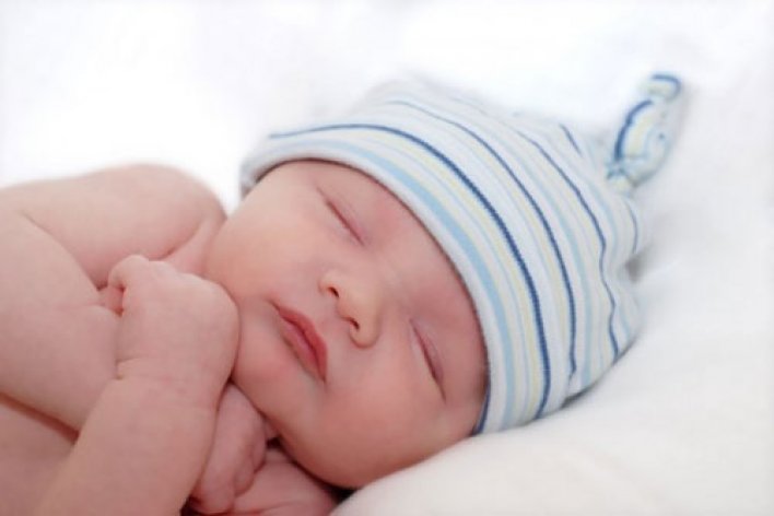 12 Mẹo Dỗ Trẻ Sơ Sinh Ngủ Cực Nhanh Các Mẹ Thử Nè