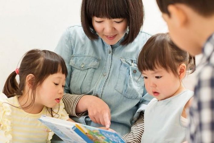 Bí Quyết Dạy Con Siêu Thông Minh Của Mẹ Nhật